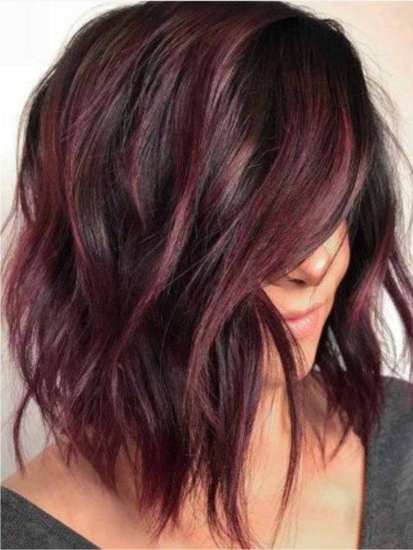 Mechas balayage en cabello oscuro o negro