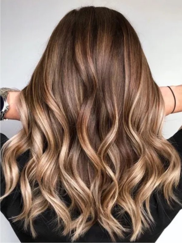 Mechas balayage pelo castaño Peluquerías Las Palmas