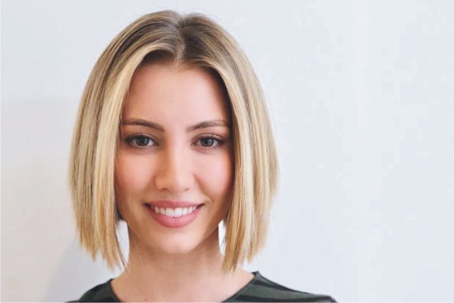 Corte Bob clásico para cara ovalada 